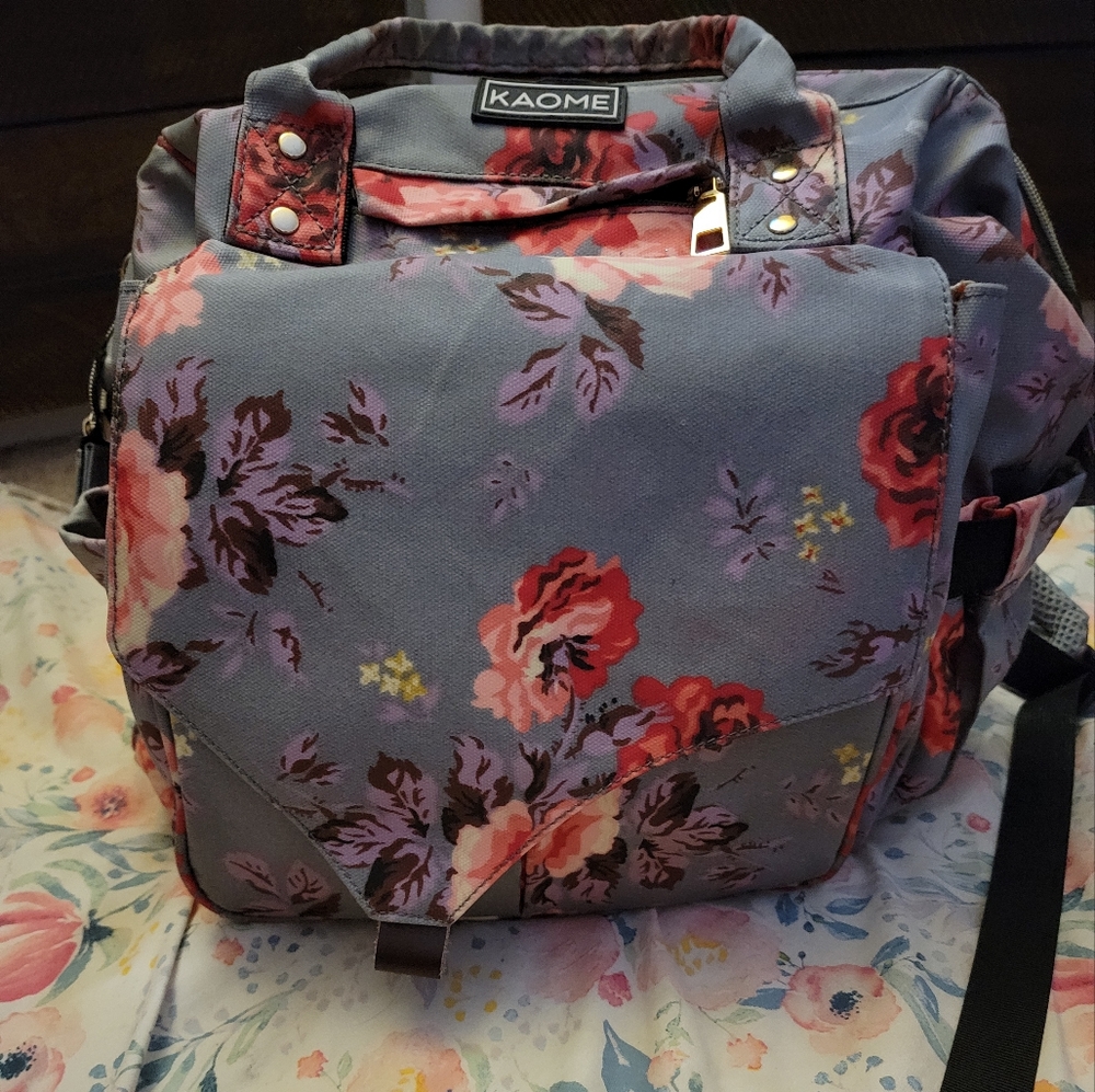Diaper bag girl